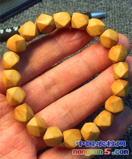 20-猴頭核桃棱珠手串