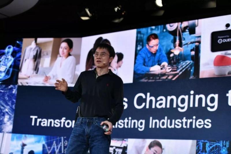 【CES 2018 现场】陆奇：百度显然是中国领先的 AI 公司