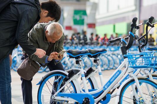 科技晚报：格力电器签订全美最大光伏空调项目 Grab与oBike整合