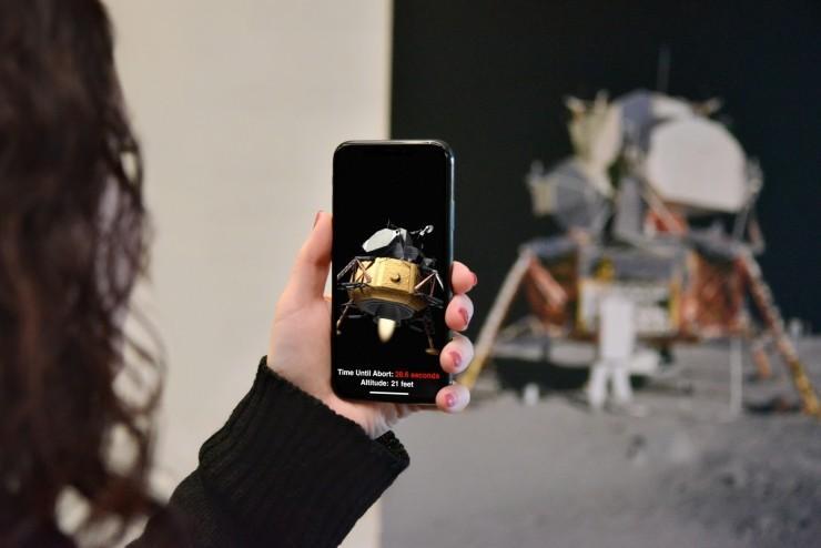 苹果iOS11.3新功能预览：显示电池使用状况，ARKit可识别垂直表面
