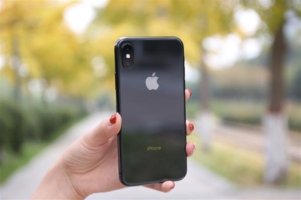 【钛晨报】销售遇冷，日媒曝iPhone X一季度产量将砍半