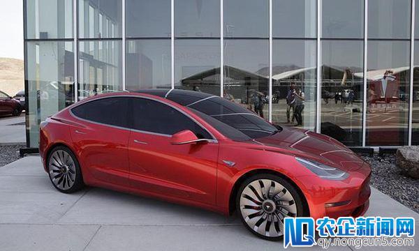 特斯拉优先生产5万美元Model 3 二季度将交付预订者