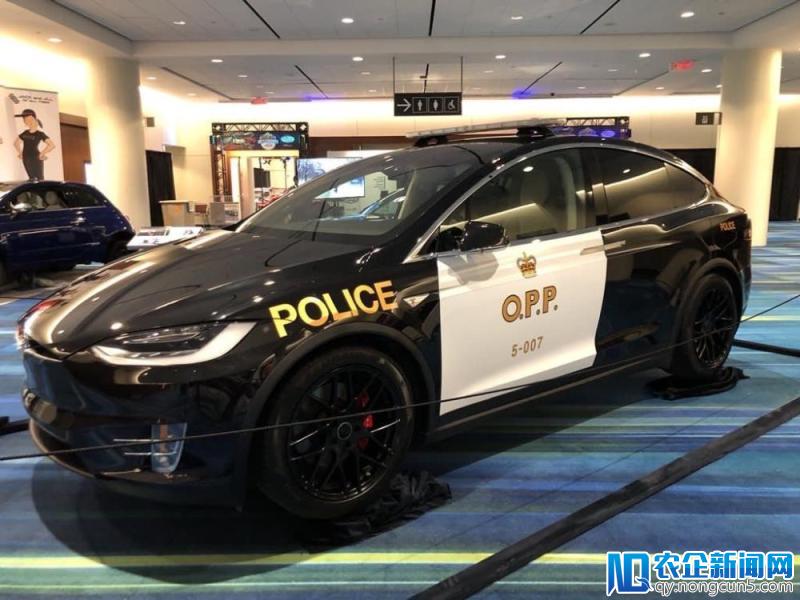 加拿大开始用一百多万的 Model X 当警车，国外的纳税人都不管吗？