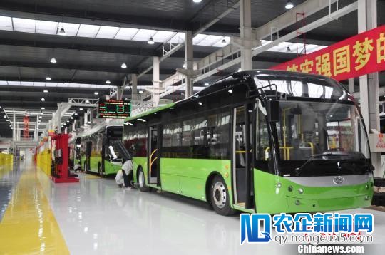 科技部：希望新动力汽车年产量要隔年翻