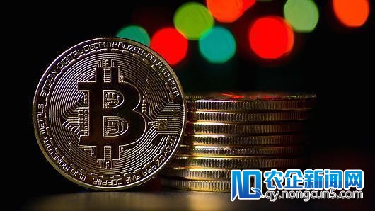 加密货币市场突现普涨行情 比特币重返1