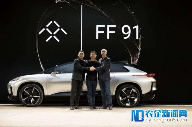 科技神评论：有一天坐高铁和飞机的工夫