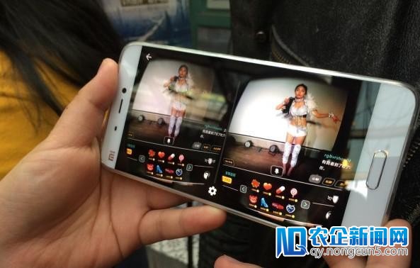 直播平台一年少百家 出海求生是蓝海还