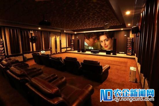 惠威科技发布SUB12S 新一代梦境体感超