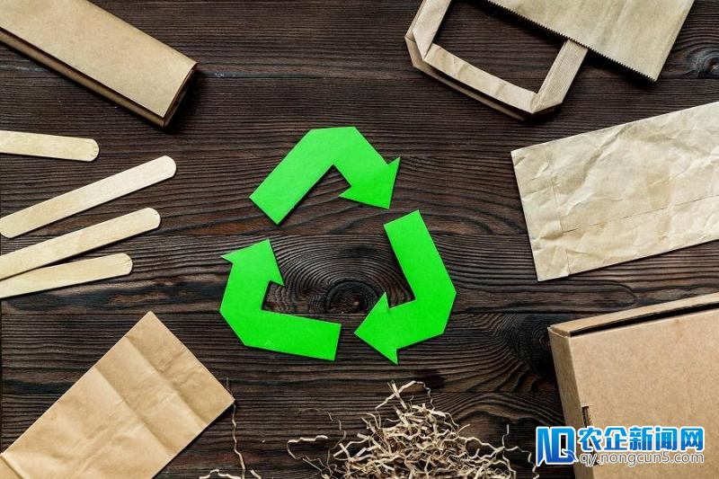 推进绿色快递开展，需求强迫性规范