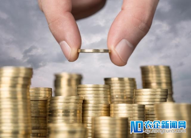 P2P网贷成交量降18.83% 投资人、借款人