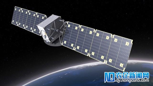 连线：迷你冰箱大小的卫星能从太空提供
