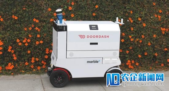 DoorDash获巨额融资 机器人快递行业硝
