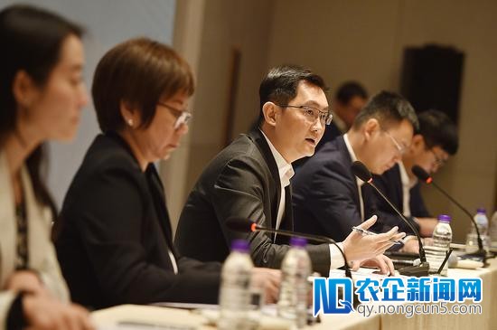 马化腾两会答记者问：区块链蛮创新，但