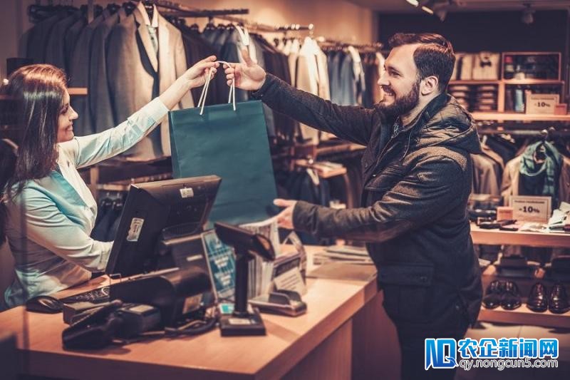 服装业回暖，出路在哪里？
