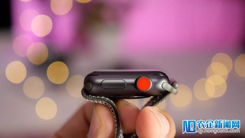 【早报】联通后天守旧六城 eSIM，Apple