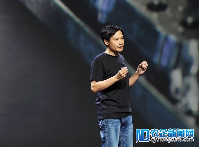 雷军：同股不同权促科技创新企业赴港上