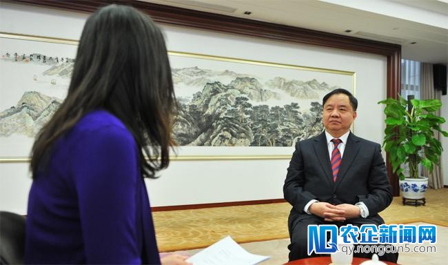 陈肇雄谈网络提速降费将给老百姓带来哪