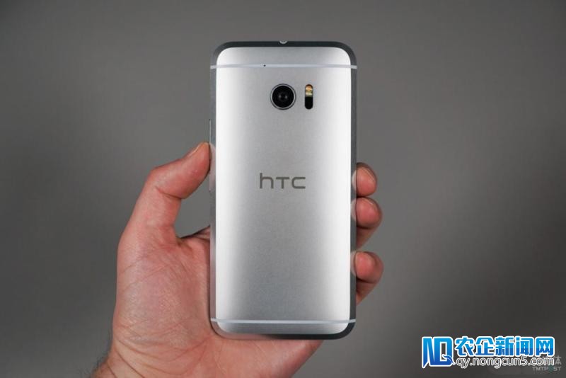 HTC上月营收持续暴跌，创13年来新低 | 