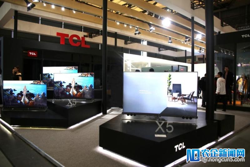 大国品牌TCL直击2018 AWE：TCL电视片面