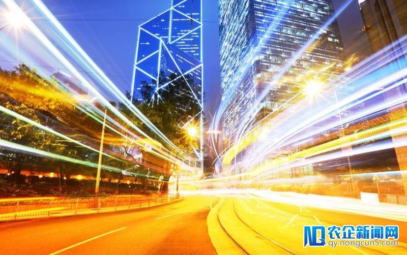 中金数据5000万元投资，为企业智能剖析