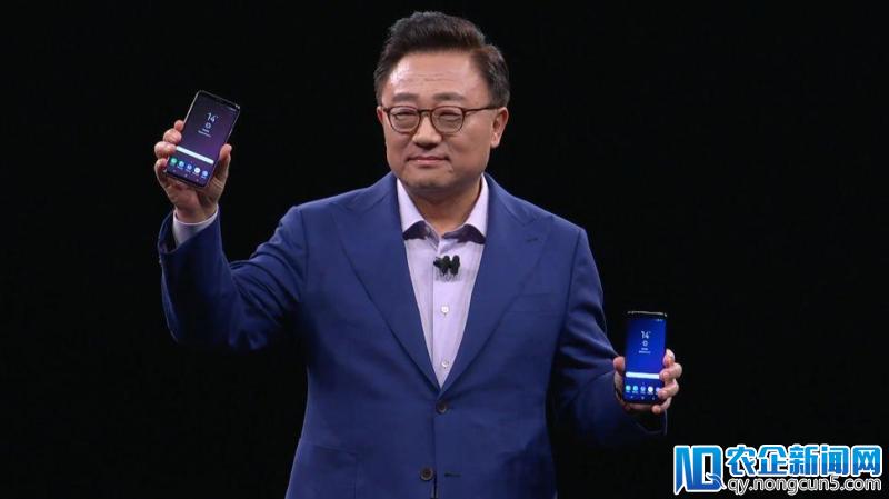 三星 Galaxy S9+ 图赏：当“鹅卵石”遇上了“莱茵蓝”