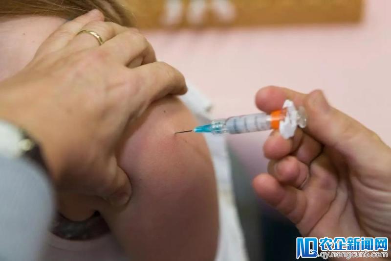 你还不知道 HPV 是什么，那边 HPV 疫苗已经卖断货了