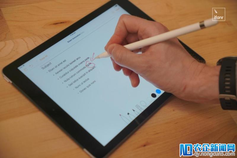 被视为生产力工具的 iPad 有了新定位，这次苹果要从娃娃抓起