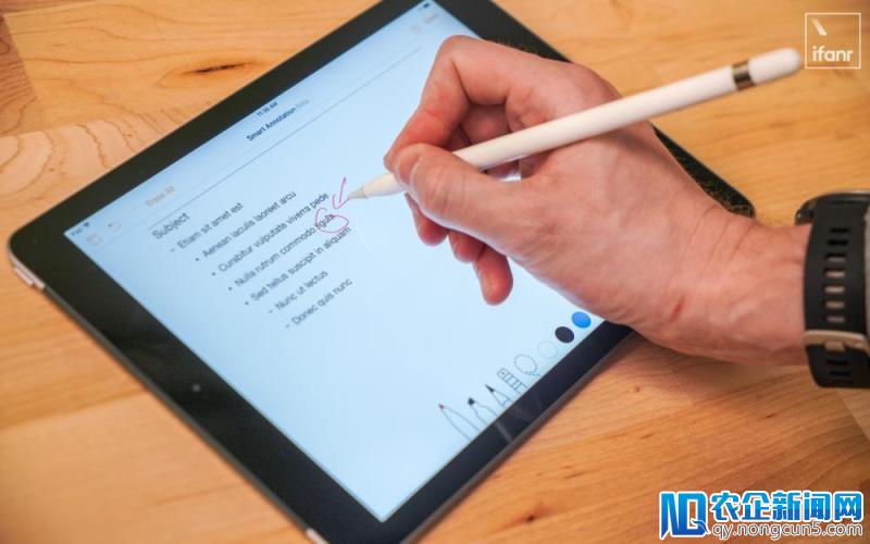 学生党有福了！除了「性价比」最高的 iPad，苹果还带来了这些小惊喜