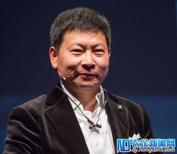 余承东：华为未退出美国市场，要用一流产品赢得消费者信任