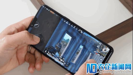 吃鸡卡不卡 OPPO R15实测绝地求生：发热续航画质超预期