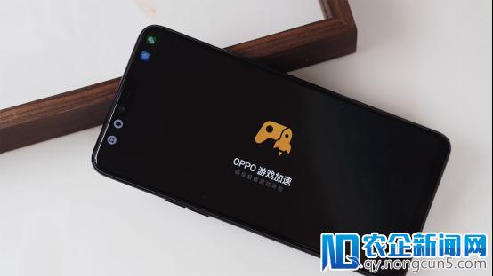 吃鸡卡不卡 OPPO R15实测绝地求生：发热续航画质超预期