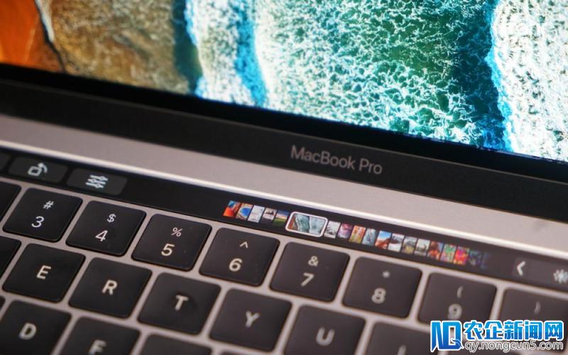 让 Macbook 秒变触控屏，只需 1 美元就能办到