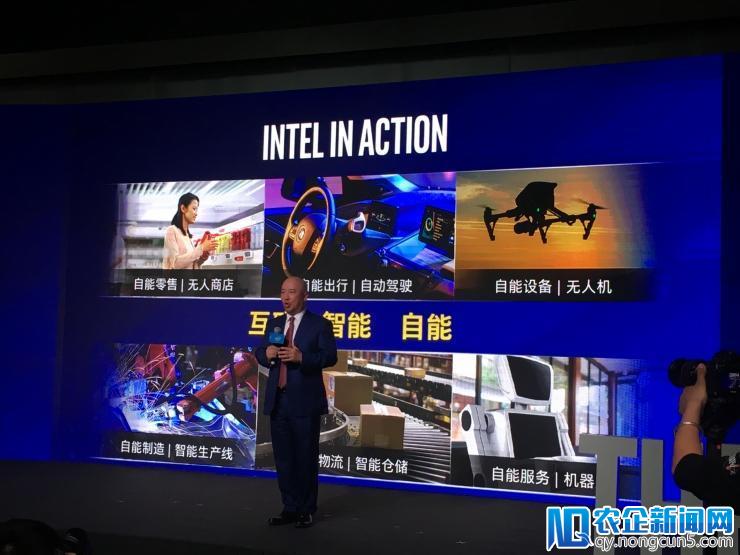 你以为 Intel 还在走高冷技术路线，其实它也要以人为本了