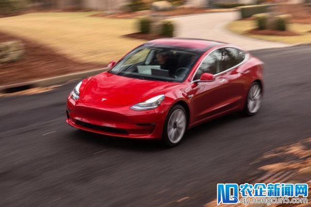 Model 3终于走上正轨，特斯拉有望实现10万辆年产量目标