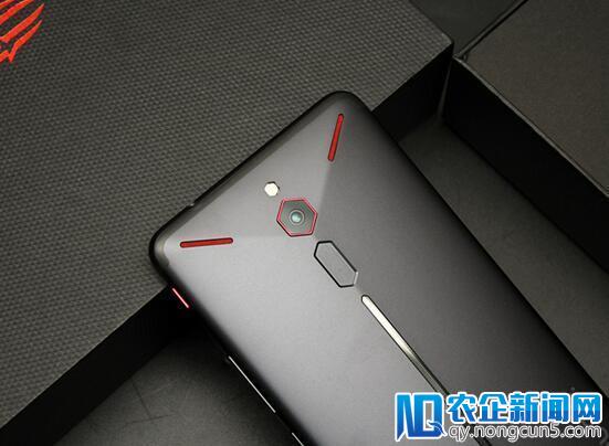 多彩Z18mini与冷酷游戏红魔：努比亚春季新品两连发