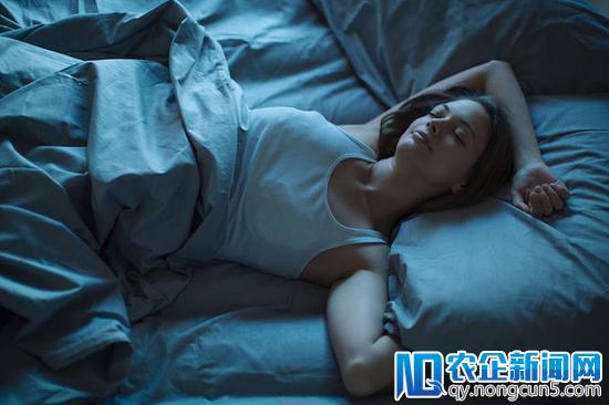 戴个手环监测睡眠？手环