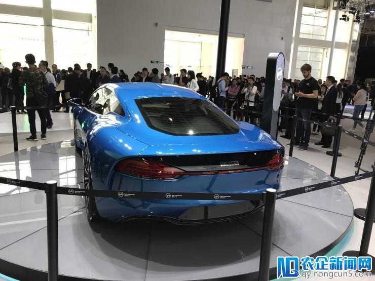 威马发布第二款车型EX6 Concept，首款量产车EX5 五天已预定5134台