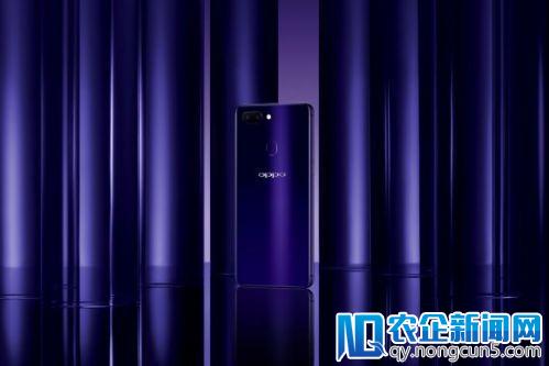 OPPO R15用800万种自拍美颜方案 做一部最懂你的拍照手机