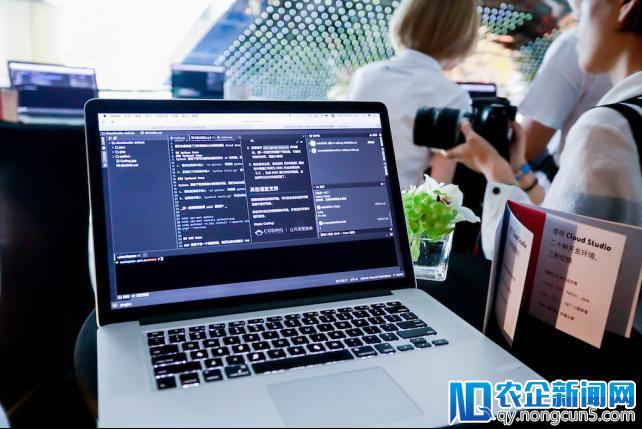 CODING 获腾讯云1亿元战略投资，开发云端工作站