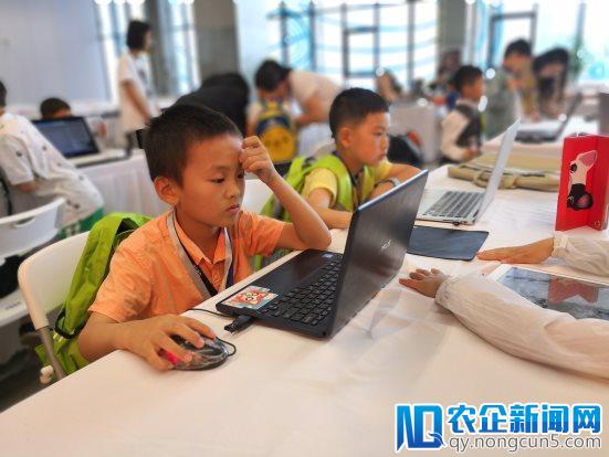 直击世界冠军惜败中国版AlphaGo，2050大会AI围棋赛还有哪些精彩