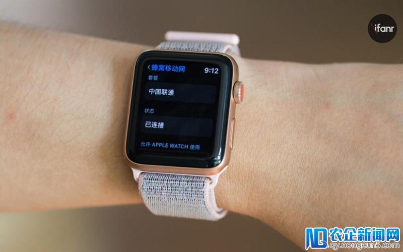 在加拿大，戴着 Apple Watch 开车可能都会被交警盯上