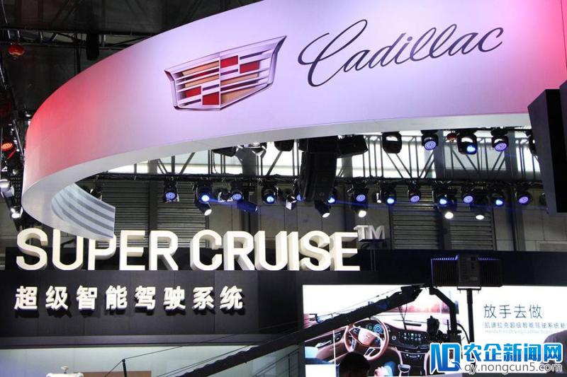 有条件的“解放双手”，凯迪拉克Super Cruise比特斯拉Autopilot强？