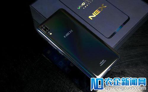 全面屏爱好者的福音 vivo NEX零界全面屏突破局限