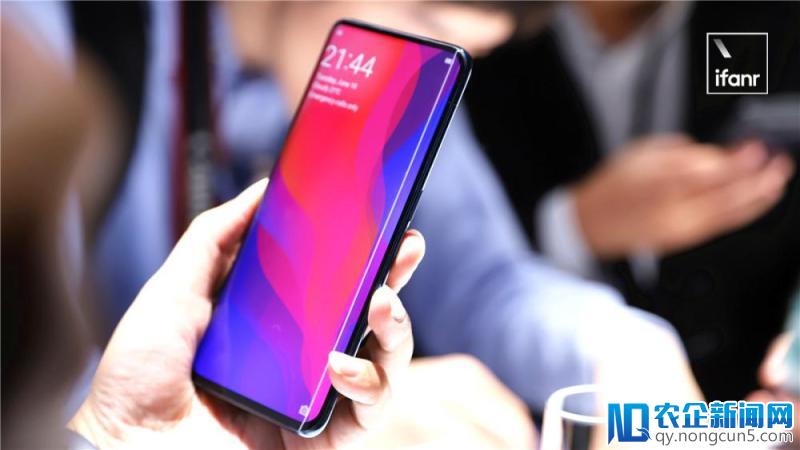 OPPO Find X 超凡一体外观的秘密：全隐藏式 3D 摄像头丨硬哲学