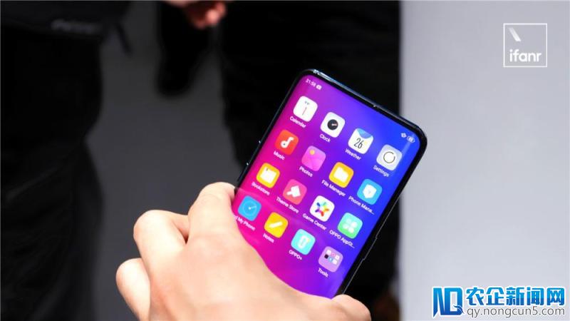 OPPO Find X 超凡一体外观的秘密：全隐藏式 3D 摄像头丨硬哲学