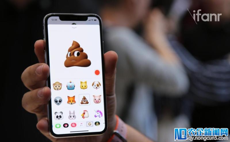 天天都在用的 Emoji 表情包，居然还有这些实用功能