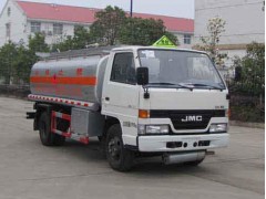 現(xiàn)車出售二手改裝油罐車價格低
