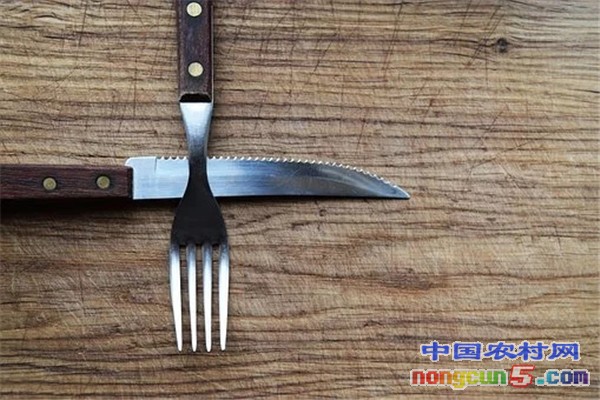 knife-and-fork-2754146__340.webp