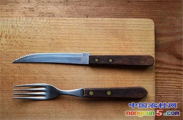 knife-and-fork-2754144__340.webp